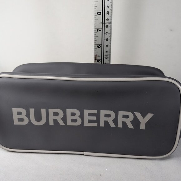Burberry Cosmetics Bag Gray Logo Makeup Toiletry Travel Pack Perfume Fragrances - Picture 10 of 14